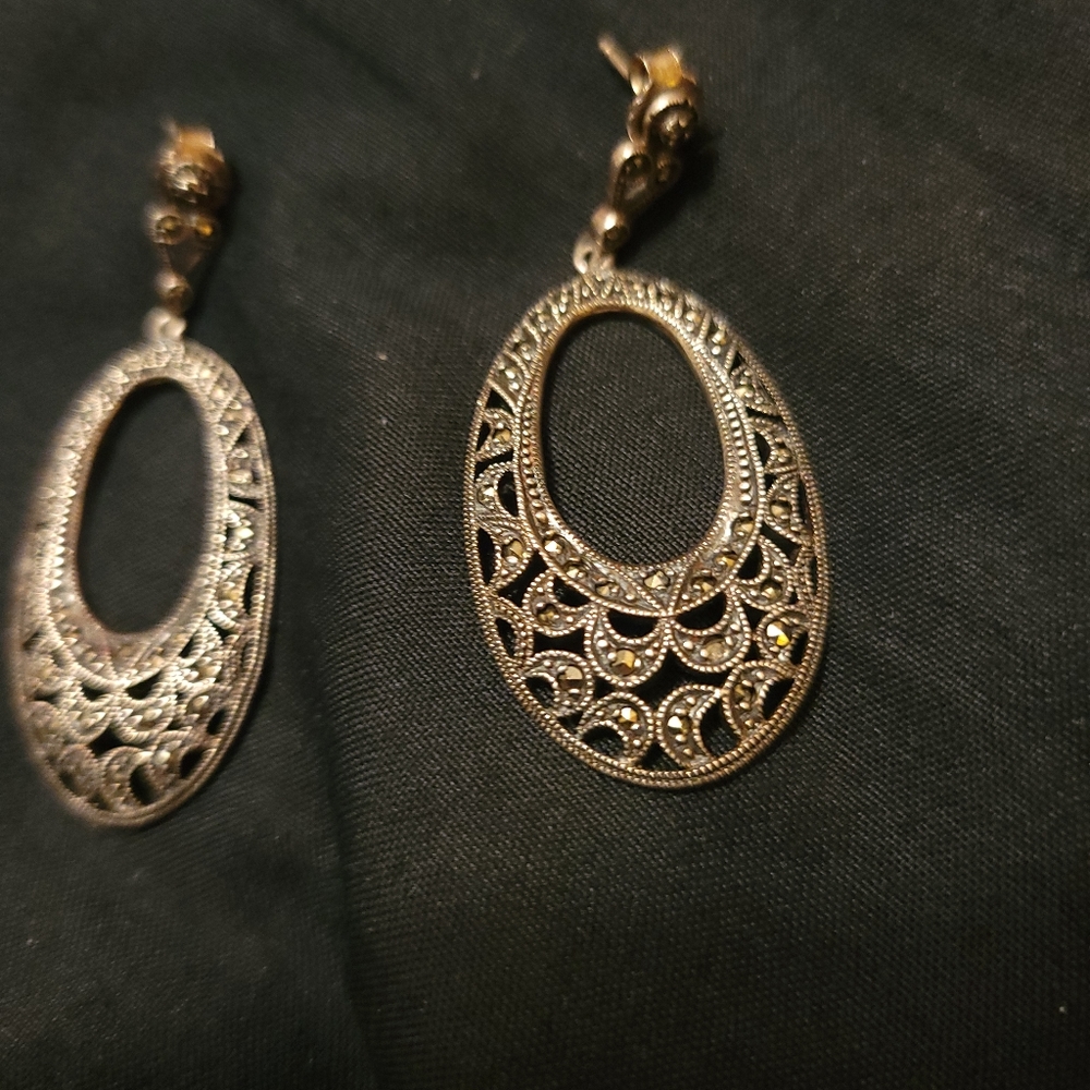 Vintage sterling silver marcasite dangle earrings